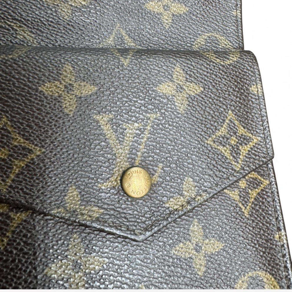 Louis Vuitton Wallet LV Vintage Monogram Canvas 🤎✨🖤👝 - Picture 6 of 10